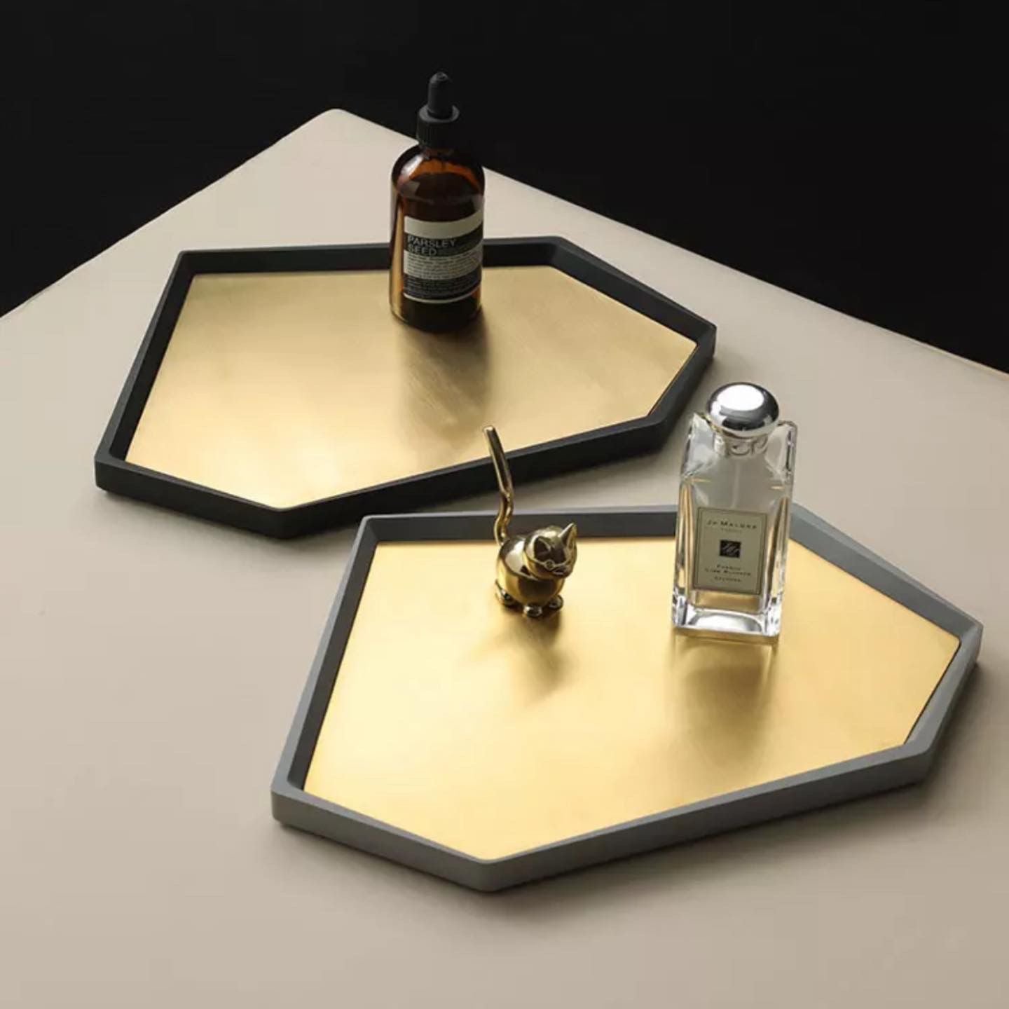 Loki Concrete Tray