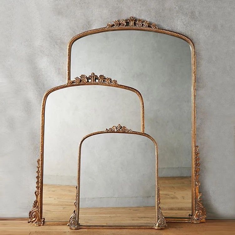 Clara Mirror
