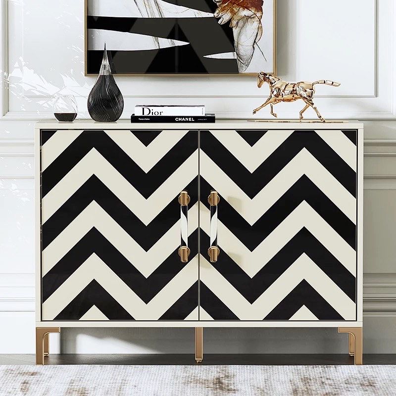 Charlotte Cabinet