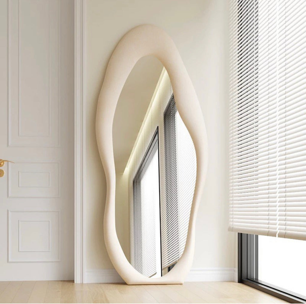 Portal Mirror