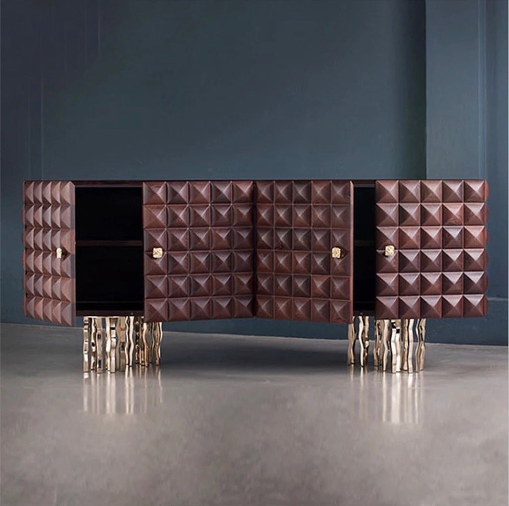 Vandelar Sideboard