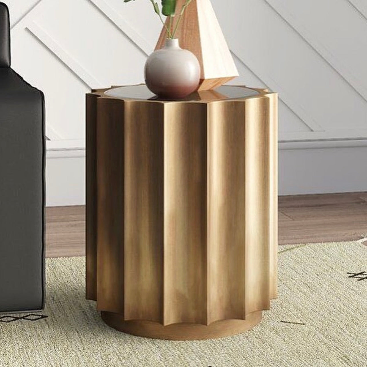 Ollie Corner Table